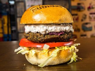 Бургер "Попай" + Coca-Cola 330мл.