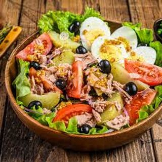  Salade Niçoise