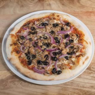 Pizza Funghi Di Tonno