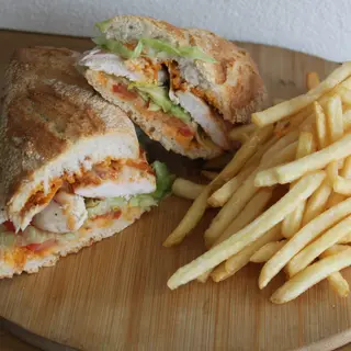 Bocadillo De Pollo