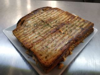 1/2 Frango com Queijo Serra