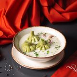 Supă de cașcaval cu mini khinkali