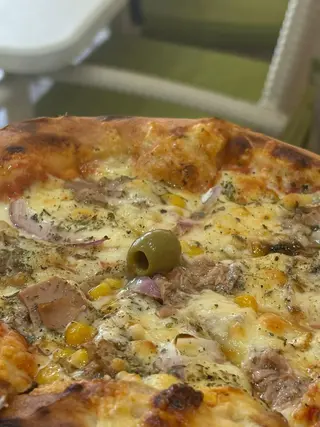 Pizza Tuna