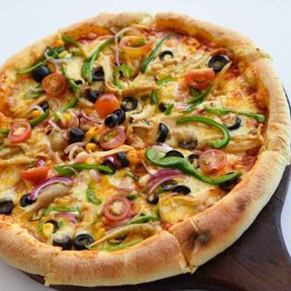Kuku Pizza