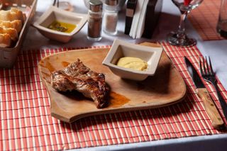 Ceafă de porc la grătar