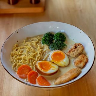 კარი რამენი ქათმით