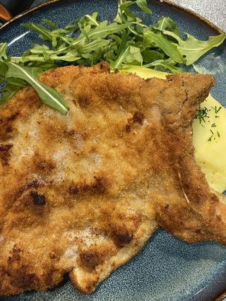 Kotlet schabowy z kością