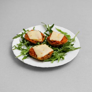 Porzione di funghi ripieni