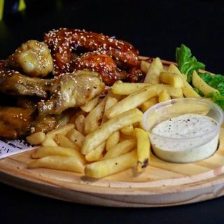 Alitas de pollo (12 uds.)