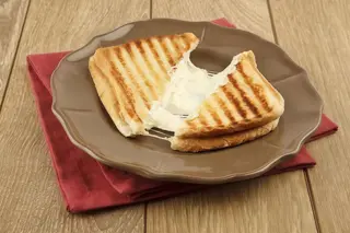 Toast au Fromage