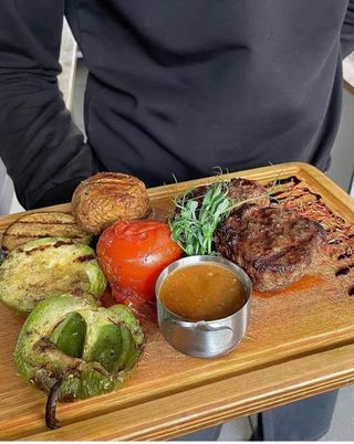 Медальоны с картофельноым пюре