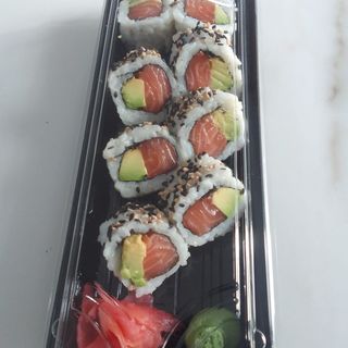 California Salmão Abacate 8 Unidades