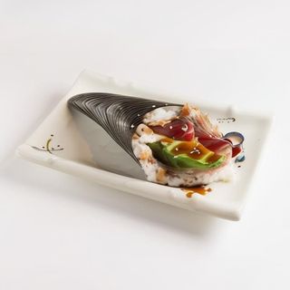 Temaki de Atún aguacate (1 ud.)