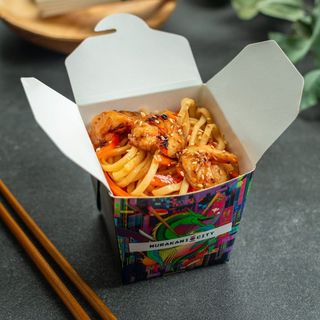 Ցորենի լափշա մանրածովախեցգետնով և բանջարեղենով