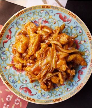 Pollo al estilo cantonés