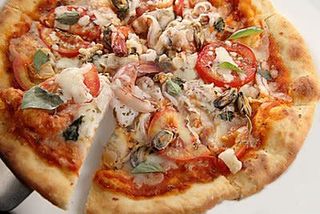 Large Seafood Pizza