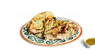 Mortadella e pistacchio sendvič