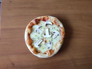 Mala Capricciosa Pizza