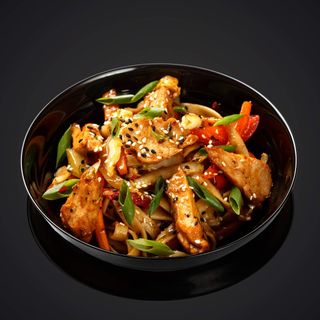 Вок с курицей