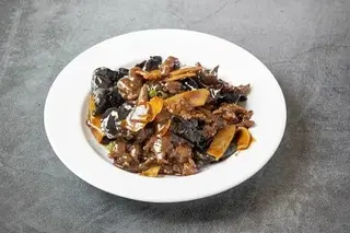 Bœuf au Champignon Noir  