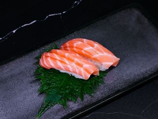 Nigiri Łosoś 2 szt