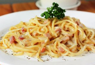 Massa á CARBONARA (Dose)