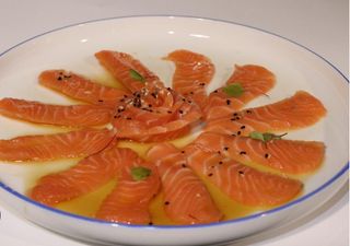 022. Carpaccio sake 3 pezzi