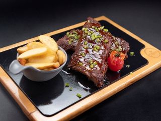 Svinjska rebarca u BBQ sosu 450 gr