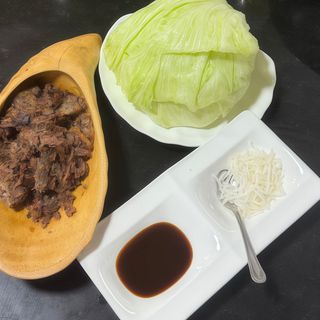 Cordero Mongol Crujiente