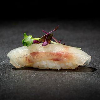 Nigiri suzuki 2 pezzi