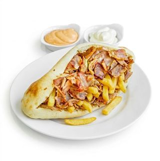 Doner Kebab Con Patatas Fritas Dentro