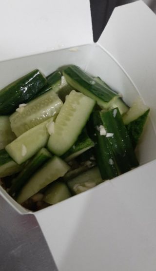 Salata de castraveti