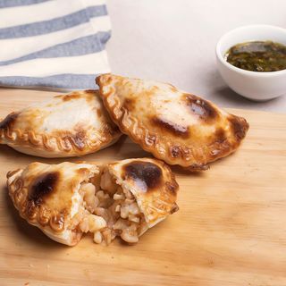 Empanada Argentina De Gambas