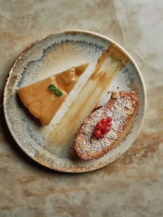 Tatín de manzana y chantilly
