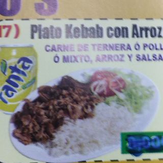 Menu Plato kebab con arroz 