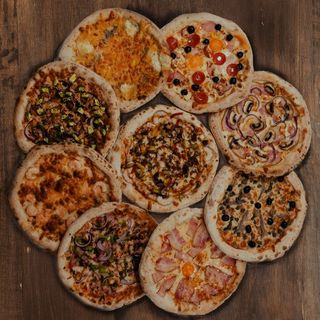 Combo 5 pizzas medianas