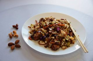 Piletina sa indijskim orahom