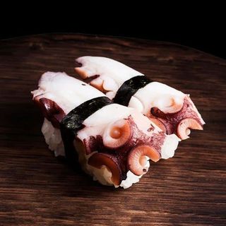 Nigiri Pulpo