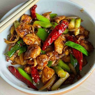 Chicken With Celery & Hot Chilies