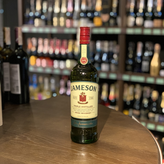 Віскі Jameson Irish Whiskey 40% (0.7л)