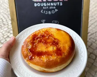 Crème Brûlée Doughnut