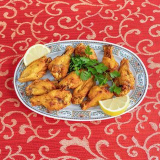 Alas de pollo fritas