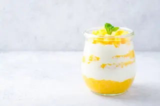 Mango Greek Yogurt (L)