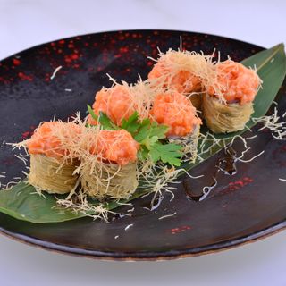 123.Nido roll salmone