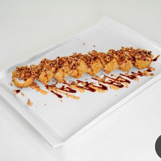 Crispy salmon roll