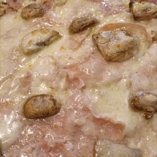 Prosciutto e funghi trancio