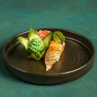 Nigiri Fried Salmon & Sweet Chilli