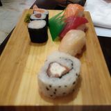 63B. Sushi Variado (Grande)