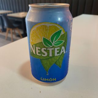 Nestea Té Negro Limón lata 330ml.
