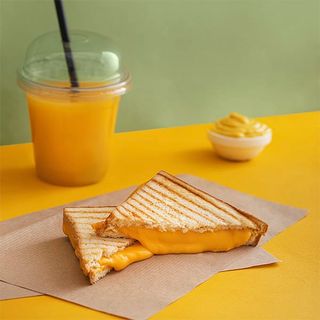 ტოსტი ორმაგი ყველით 1 ც